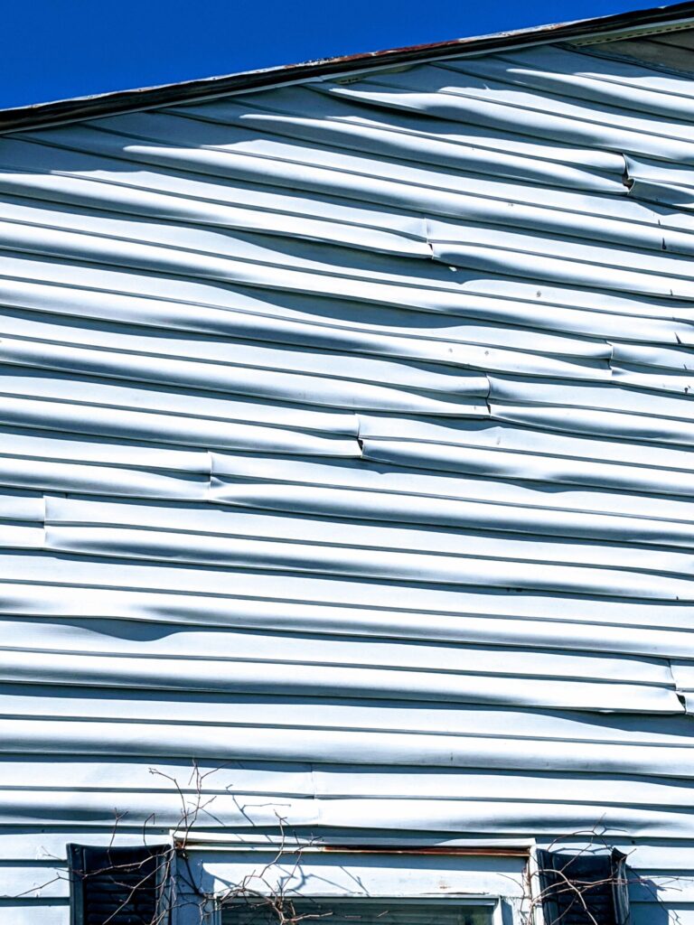10 COMMON VINYL SIDING PROBLEMS YOU SHOULD KNOW ABOUT – PART # 2